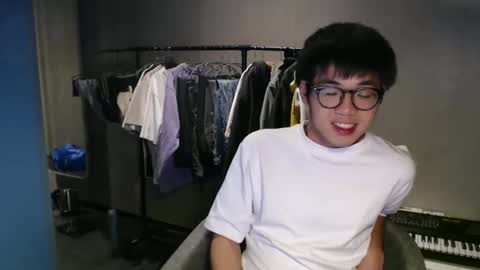 handsome_mannn online show from October 12, 10:33 pm