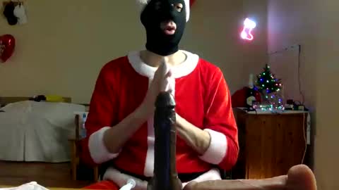 Snapshot of handsomealfie chatting on December 7, 10:12 pm HandsomeAlfie online show from December 7, 10:12 pm