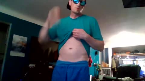 handsomerob42 online show from July 18, 4:53 pm
