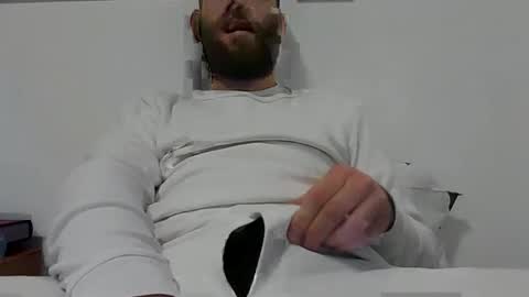 handyboy991 online show from December 27, 9:32 pm