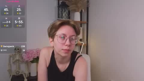 Nora online show from July 16, 2:04 am