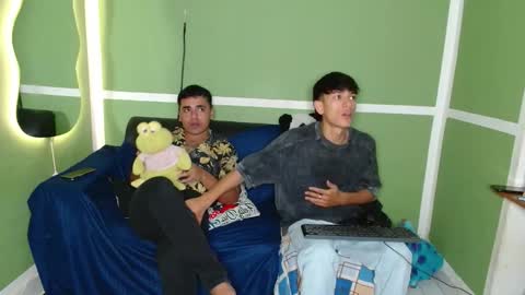 hank_hand online show from November 19, 2:11 am