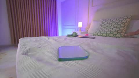 hanna online show from June 12, 3:49 am
