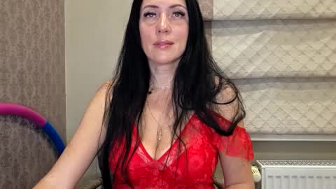 Hanna Qween online show from November 28, 7:10 pm