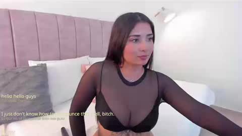 hanna_bunny15 online show from March 13, 12:25 am