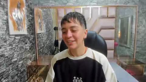 Hanna online show from June 13, 2:55 am