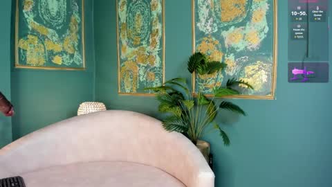     online show from April 2, 11:50 am