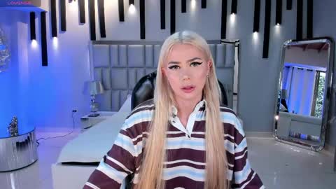  Hanna Connor  online show from May 1, 7:41 pm