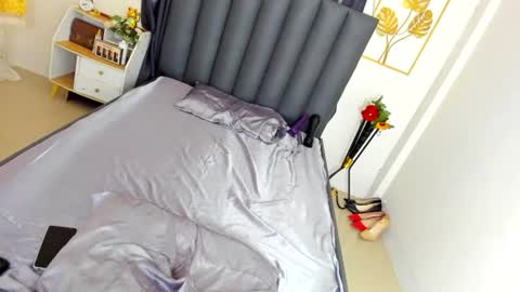hannah_louissex online show from June 21, 3:13 am