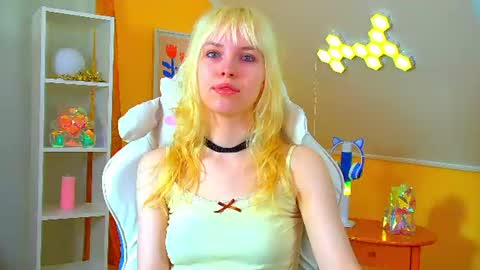Hannah online show from July 5, 6:09 am