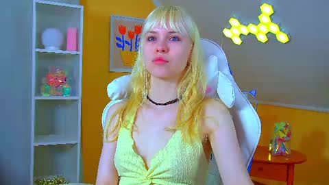Hannah online show from July 9, 8:07 am