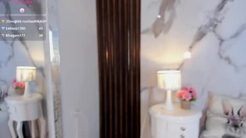 Hannahill69 online show from March 28, 8:27 am