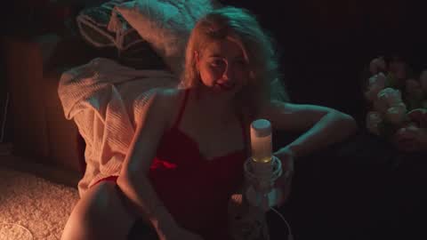 Hanna online show from March 10, 3:45 am