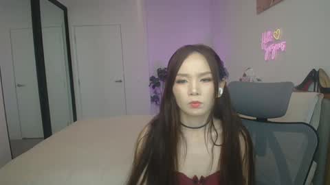 HannaVibe online show from May 3, 1:44 am