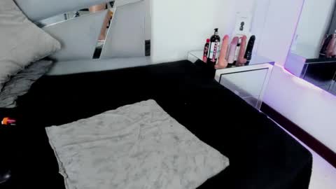 Snapshot of hanny_watson chatting on September 13, 2:41 pm hanny_watson online show from September 13, 2:41 pm