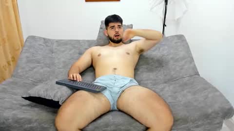 Snapshot of hans_fox03 chatting on October 7, 9:44 pm Hans online show from October 7, 9:44 pm
