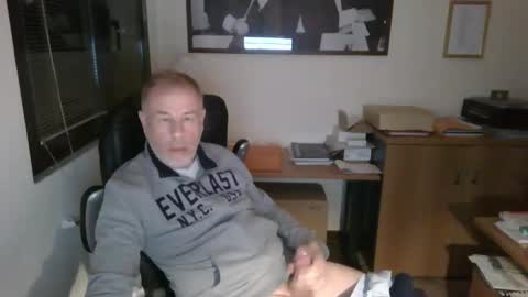 hanscooper online show from December 26, 9:47 pm