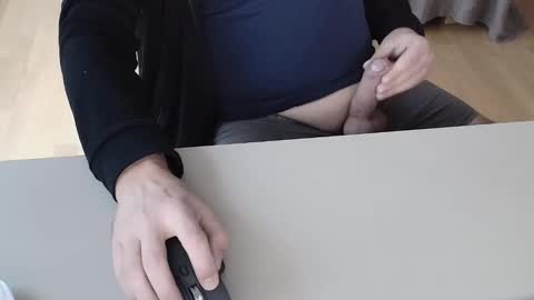 Cum for you online show from December 28, 12:56 pm