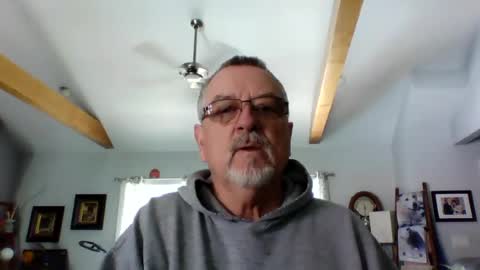 happynudist7373 online show from July 26, 3:31 pm