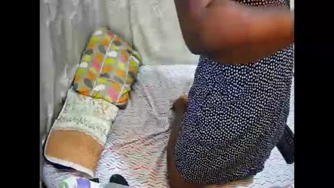 happysonia online show from December 5, 12:14 pm