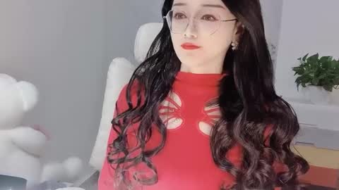 Daisy online show from January 26, 2:19 pm