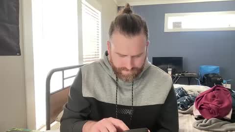 Zach online show from February 25, 5:19 pm