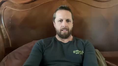 hard_t00l_84 online show from November 11, 6:10 pm