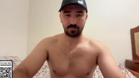 Snapshot of hard_to_obey chatting on October 13, 6:10 pm hard_to_obey online show from October 13, 6:10 pm