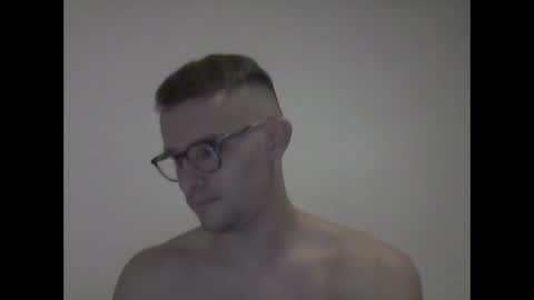 Snapshot of hardboylovemilfmoom chatting on September 28, 1:25 am hardboylovemilfmoom online show from September 28, 1:25 am