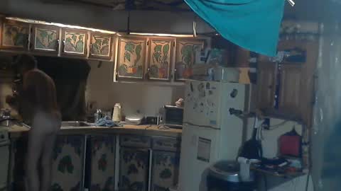 Snapshot of hardinhand44 chatting on September 30, 11:26 pm john nobles online show from September 30, 11:26 pm