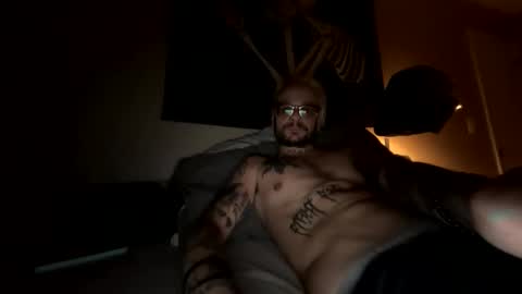 hardlee206 online show from April 25, 4:47 am