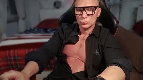 Snapshot of hardmattsteel chatting on September 30, 3:22 pm MATTSTEEL - ITALIAN STALLION online show from September 30, 3:22 pm