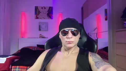 Snapshot of hardmattsteel chatting on February 3, 1:30 am MATTSTEEL - ITALIAN STALLION online show from February 3, 1:30 am