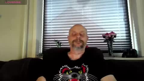 MrLazy online show from August 2, 4:31 pm