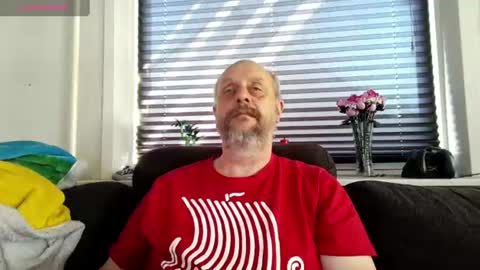 MrLazy online show from July 9, 2:10 pm