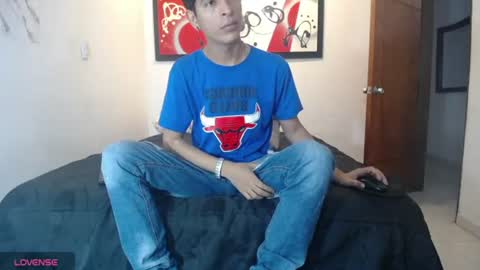 Andres Dean online show from August 1, 7:37 pm