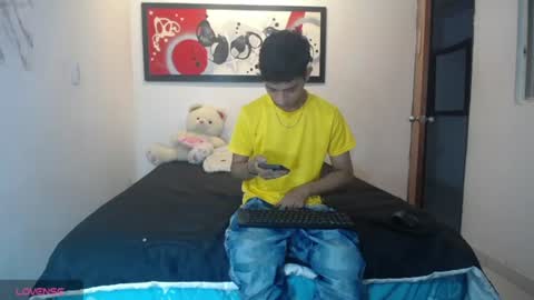 Andres Dean online show from August 3, 8:04 pm