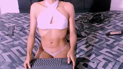 harley_cute69 online show from October 26, 2:45 am