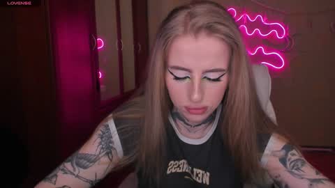 Julia online show from January 27, 5:03 am