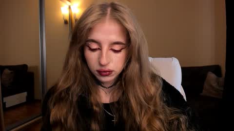 Julia online show from March 28, 5:20 am