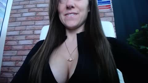 harleyrebz online show from December 3, 8:15 am