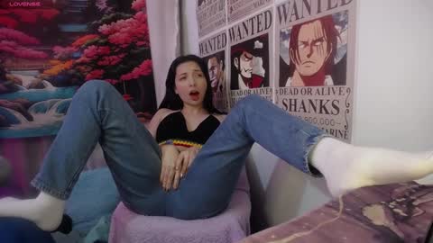 Snapshot of harmonys_couple_ chatting on December 10, 11:19 pm Harmonys World online show from December 10, 11:19 pm