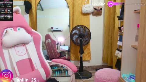 harperzoe online show from October 10, 12:49 am