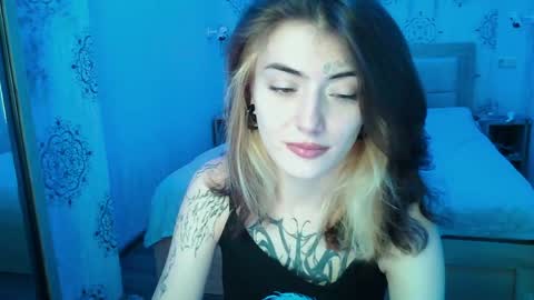 Harris Lola online show from June 7, 2:44 pm