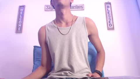 Snapshot of harrythomson1 chatting on February 24, 5:54 am harry thomson online show from February 24, 5:54 am