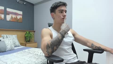 Harry Jones online show from February 11, 5:50 pm