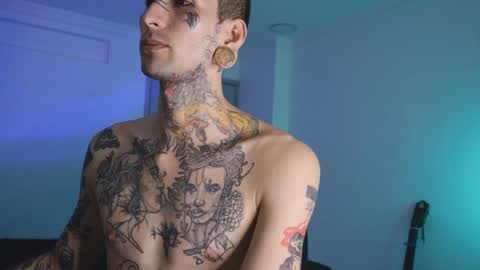 Snapshot of hatsumotokyoto chatting on September 25, 4:52 am More content   2   online show from September 25, 4:52 am