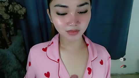 haylee online show from November 18, 2:03 am