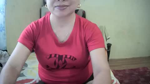 hazeldhane online show from December 2, 5:19 am