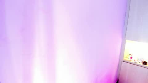 HAZEL  online show from November 12, 8:11 pm